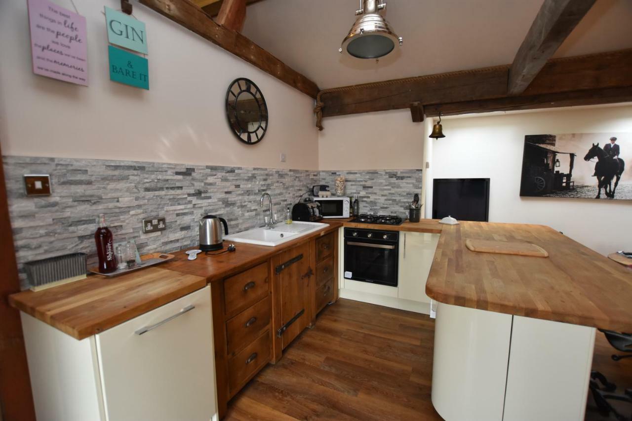 Oak Tree Stables Cottage Birmingam Exterior foto