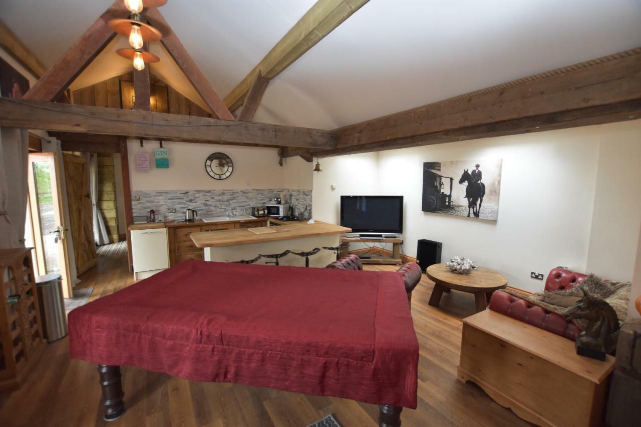 Oak Tree Stables Cottage Birmingam Exterior foto