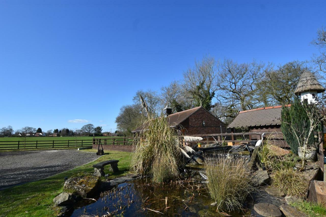 Oak Tree Stables Cottage Birmingam Exterior foto